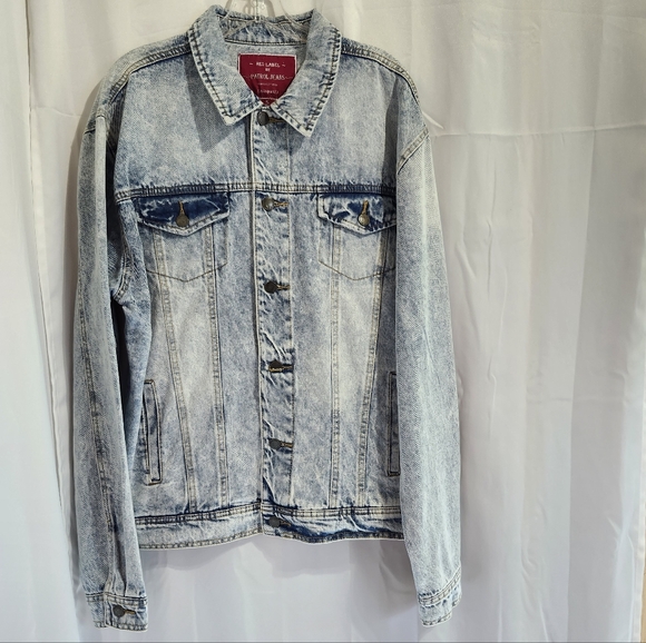 Red Label Patrate Denim Jacket - Picture 2 of 14